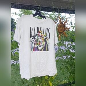 (( SOLD ))👑🍏|| Disney Villains “BADDIES” Tee || Size L || Vintage Energy||🍏👑